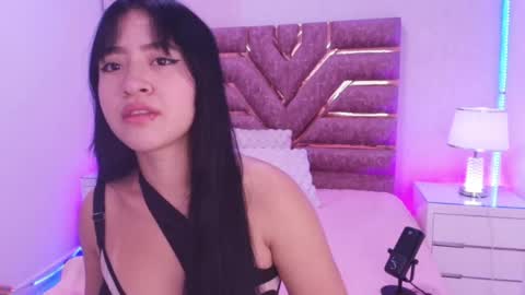 Snapshot of sofia_gomes_ chatting on 04-26-26, 11:52 sofia gomes online show from 04-26-26, 11:52