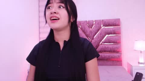 Snapshot of sofia_gomes_ chatting on 06-04-26, 12:00 sofia gomes online show from 06-04-26, 12:00