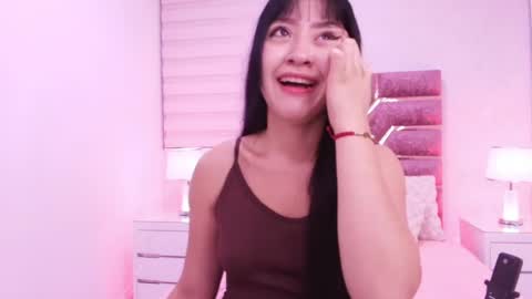 Snapshot of sofia_gomes_ chatting on 06-05-26, 12:00 sofia gomes online show from 06-05-26, 12:00