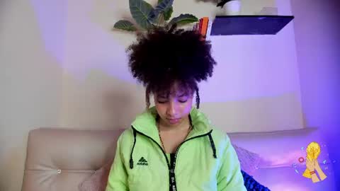S O F I A  online show from 06-24-26, 07:02