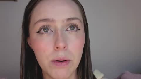     online show from 11-04-25, 03:49