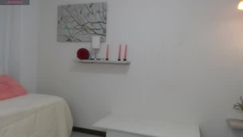 Snapshot of sofia_perez___ chatting on 05-13-26, 07:55 Sofi online show from 05-13-26, 07:55