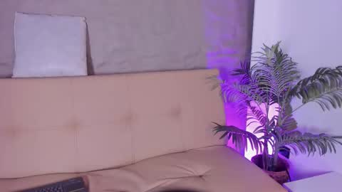 SOFIA online show from 10-07-25, 08:17