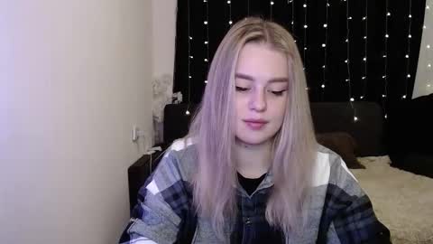 Snapshot of sofia_rosemary chatting on 12-04-24, 11:41 sofia_rosemary online show from 12-04-24, 11:41