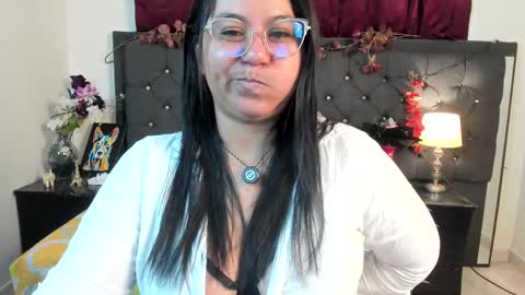 sofia_sorceress online show from 11-21-25, 12:32
