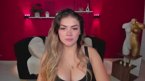 Snapshot of sofia_velvetx chatting on 06-11-26, 02:15 sofia_velvetx online show from 06-11-26, 02:15