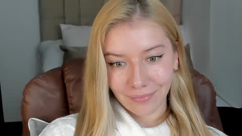Snapshot of sofia_woodss chatting on 12-07-24, 06:37 Sofia online show from 12-07-24, 06:37