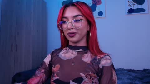 Sofia online show from 09-20-25, 10:33