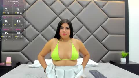 sofiaballack online show from 10-13-25, 01:00