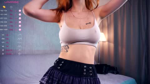 Snapshot of sofiabruno chatting on 01-10-25, 05:05 Hi My name is Sofia Welcome to my room Please thumbs up - its important online show from 01-10-25, 05:05