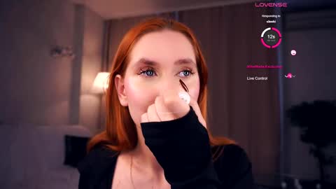 Snapshot of sofiabruno chatting on 02-19-25, 05:16 Hi My name is Sofia Welcome to my room Please thumbs up - its important online show from 02-19-25, 05:16