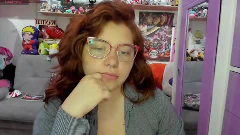 Snapshot of sofiacammy chatting on 01-12-25, 08:57 Sofia online show from 01-12-25, 08:57