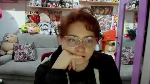 Snapshot of sofiacammy chatting on 02-08-25, 10:08 Sofia online show from 02-08-25, 10:08