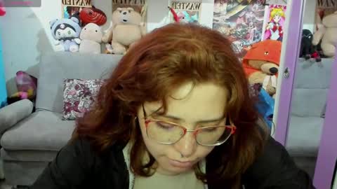Snapshot of sofiacammy chatting on 02-19-25, 10:31 Sofia online show from 02-19-25, 10:31