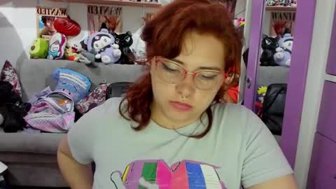 Snapshot of sofiacammy chatting on 03-12-25, 12:31 Sofia online show from 03-12-25, 12:31