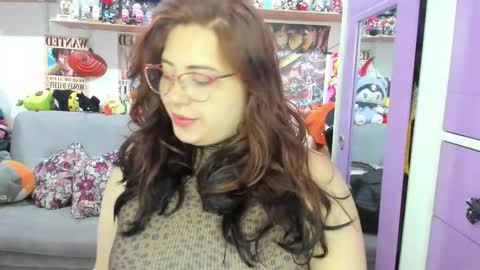 Snapshot of sofiacammy chatting on 10-10-25, 08:30 Sofia online show from 10-10-25, 08:30