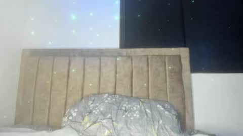 Snapshot of sofiacandy17 chatting on 09-18-25, 11:12 Danna Sofia online show from 09-18-25, 11:12