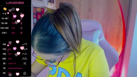       online show from 01-20-25, 01:39