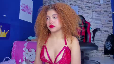 Snapshot of sofiacastillo01 chatting on 02-08-25, 11:34 sofiacastillo01 online show from 02-08-25, 11:34