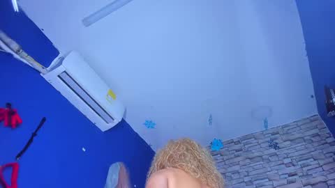 Snapshot of sofiacastillo01 chatting on 03-10-25, 06:56 sofiacastillo01 online show from 03-10-25, 06:56