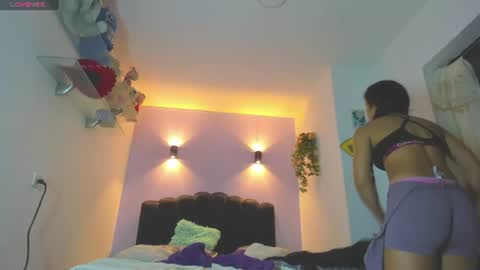Snapshot of sofiaclaus_19 chatting on 06-19-26, 04:50 Sofia online show from 06-19-26, 04:50