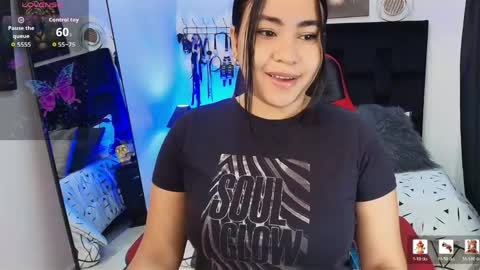 Snapshot of sofiaflores98 chatting on 04-17-26, 12:30 Sofia online show from 04-17-26, 12:30