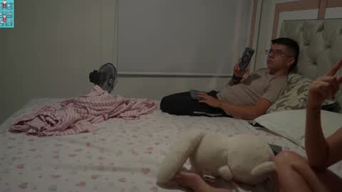 Snapshot of sofialeblanch chatting on 12-21-25, 04:30 Sofialeblanch online show from 12-21-25, 04:30