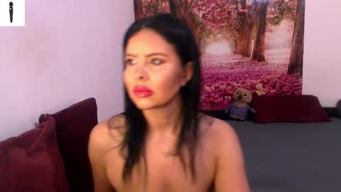 Snapshot of sofialiub chatting on 12-09-24, 01:45 sofialiub online show from 12-09-24, 01:45
