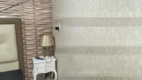 Sofi - next broadcast today 1030pm Colombia time online show from 10-30-25, 10:21