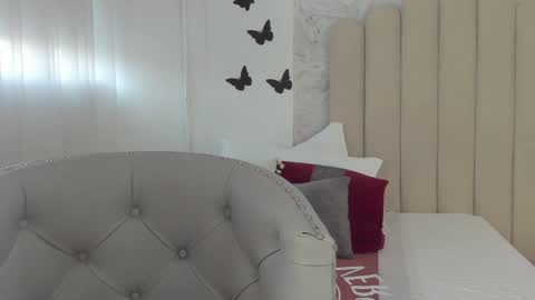 Sofia  online show from 01-16-25, 12:42