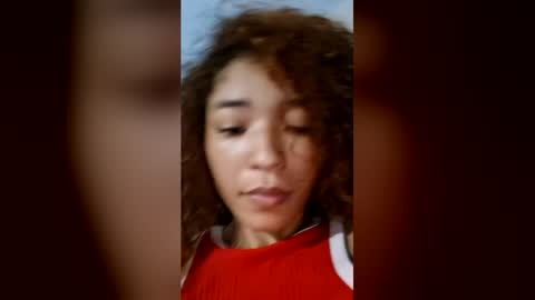 Snapshot of sofiavelez_23 chatting on 08-04-26, 08:39 sofiavelez_23 online show from 08-04-26, 08:39