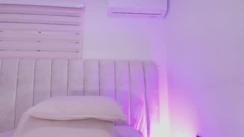 Sofia Velez  online show from 02-18-26, 11:50