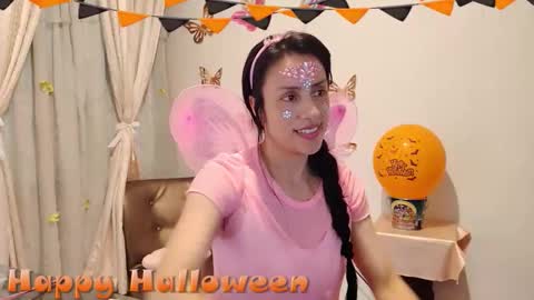 Sofi Bella online show from 10-30-25, 04:19