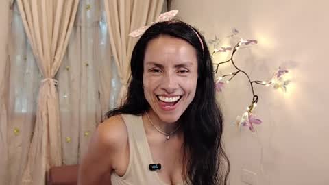 Sofi Bella online show from 04-09-26, 08:25