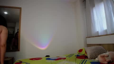 Snapshot of soficams chatting on 12-09-24, 11:47 Sofi Morgan online show from 12-09-24, 11:47