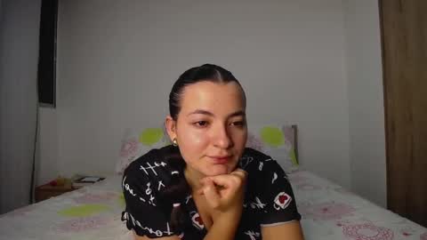 Snapshot of soficams chatting on 03-13-26, 01:12 Sofi Morgan online show from 03-13-26, 01:12