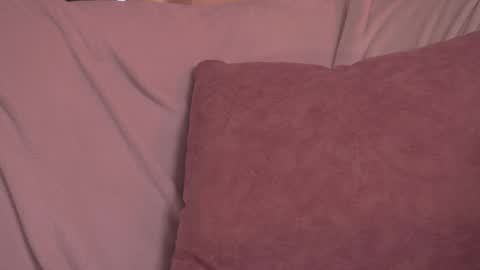 Snapshot of soficb chatting on 12-15-24, 12:07 Sofi  online show from 12-15-24, 12:07