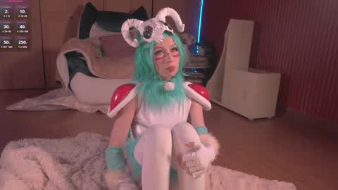 Sofi  online show from 10-30-25, 05:20