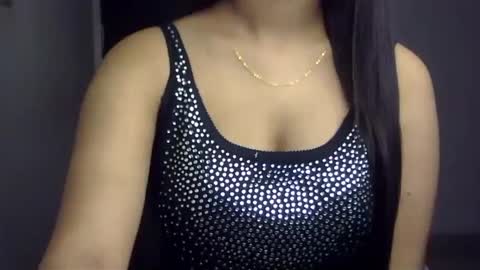 Snapshot of sofie_diva chatting on 02-13-25, 05:33 divya online show from 02-13-25, 05:33