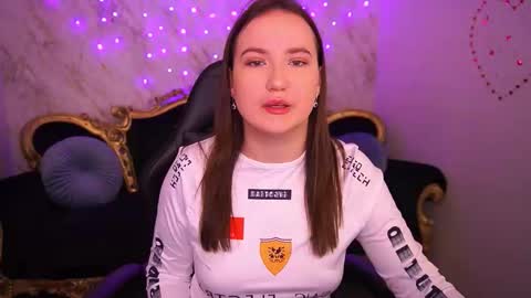 Sofie online show from 03-08-26, 03:16