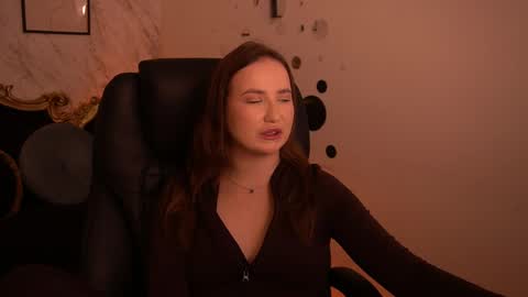 Sofie online show from 05-24-26, 08:25