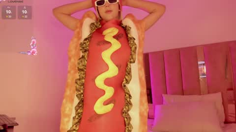 Sofie online show from 02-08-25, 03:21