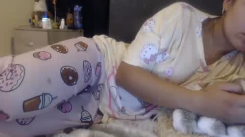 Snapshot of sofigarcia17 chatting on 05-24-26, 02:16 sofi online show from 05-24-26, 02:16