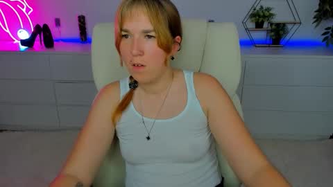 sofii_darling online show from 10-07-25, 05:54