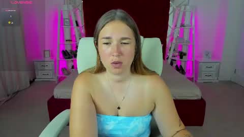 sofii_darling online show from 07-28-26, 05:12