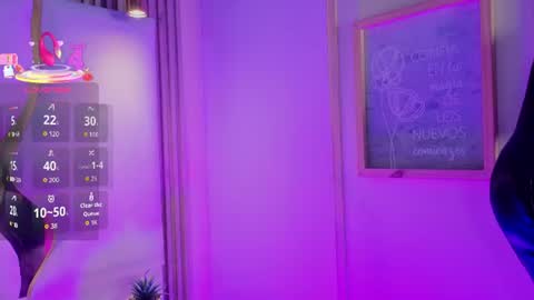 sofii_jones online show from 06-24-26, 10:09
