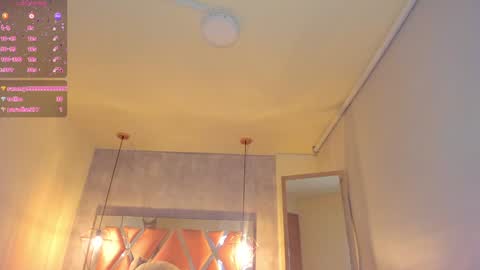 Snapshot of sofii_miller_ chatting on 01-09-25, 12:46 online show from 01-09-25, 12:46