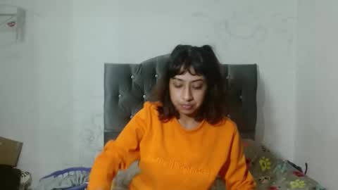 Snapshot of sofiia_cutte_ chatting on 12-02-24, 03:58 sofiia_cutte_ online show from 12-02-24, 03:58