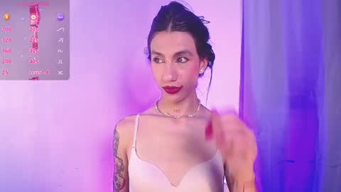 Snapshot of sofiia_grey_ chatting on 12-13-24, 04:38 Sofi online show from 12-13-24, 04:38