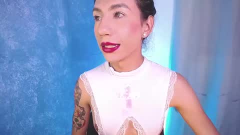 Snapshot of sofiia_grey_ chatting on 01-05-25, 03:45 Sofi online show from 01-05-25, 03:45